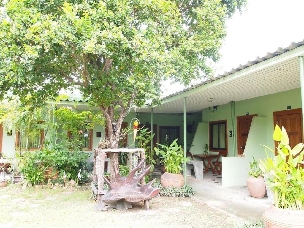 Baan Sala Lung Dam Hotel Bophut Exterior photo